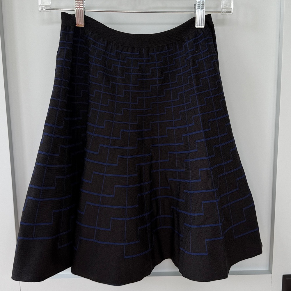 Ohne Titel Black & Blue fit & Flare Skirt w/ Geometric Blue Print sz S
